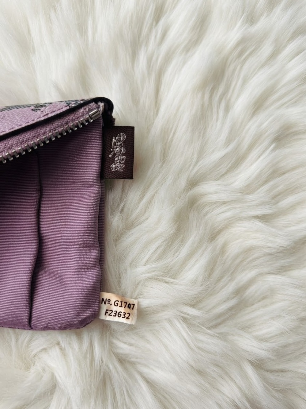 Coach Plaid Corner Zip Wristlet 2017 - Picture 4 of 5